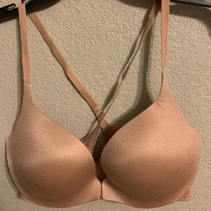 Victoria’s Secret push-up bra 36D